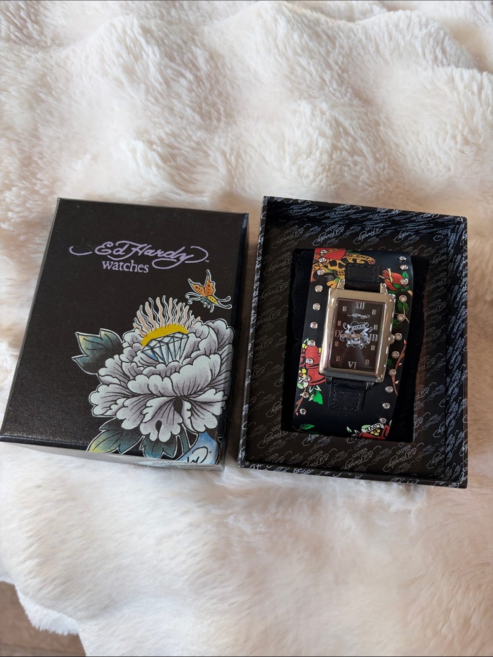NIB! Vintage Ed Hardy Ladies’ “Temptress” Love Kills Watch
